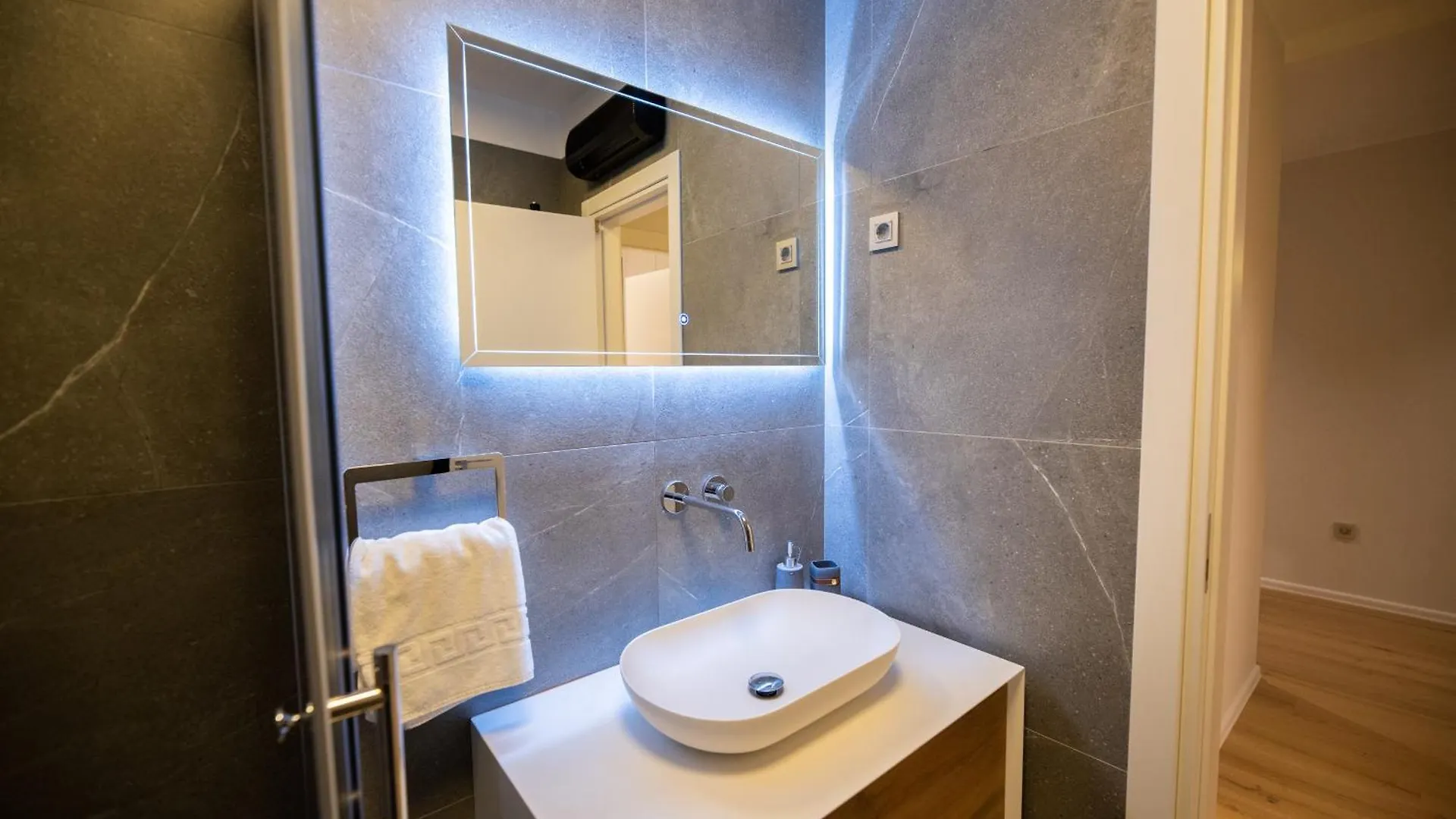 Villa Visore - Apartment Renea Opatija